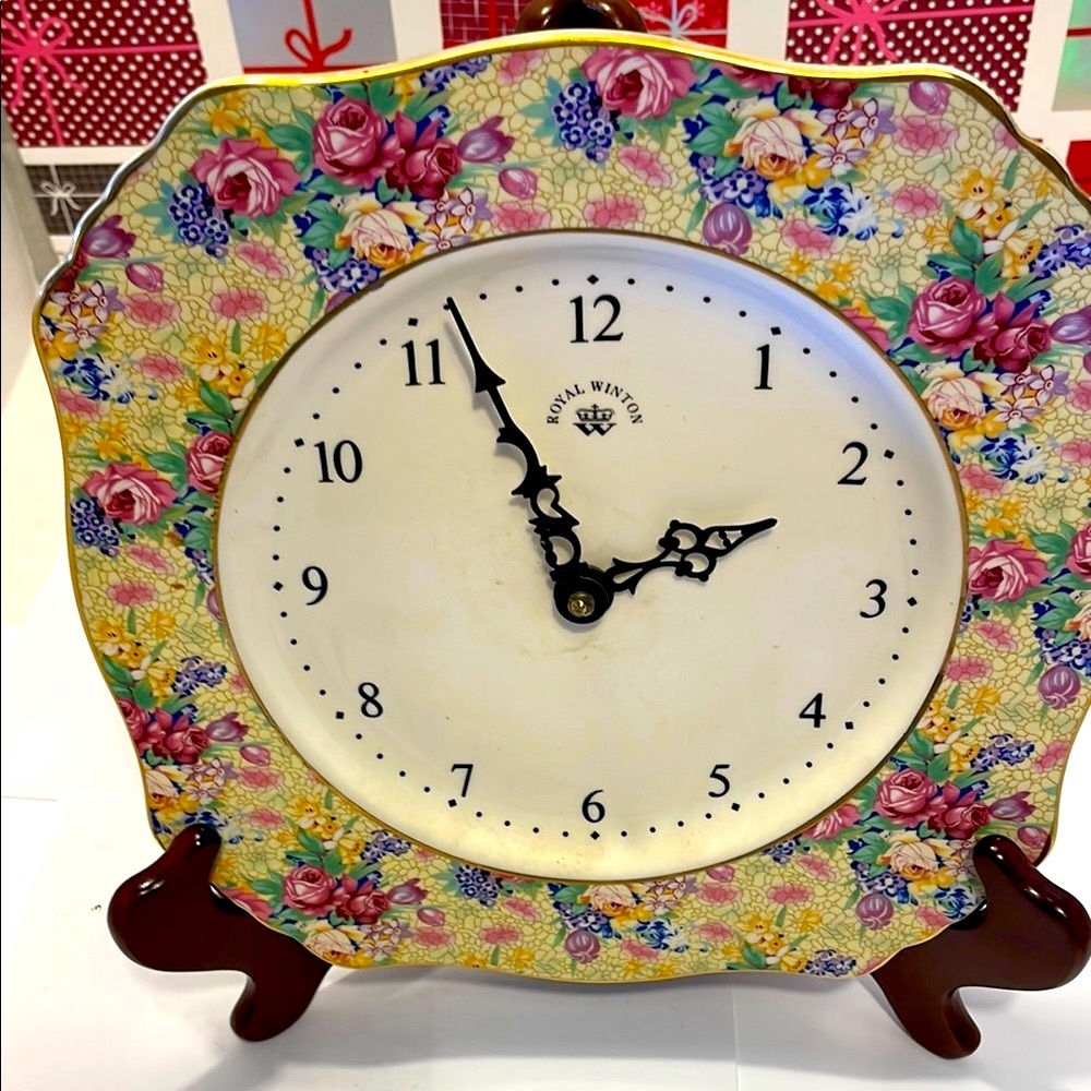 Vintage Royal Winton Floral Wall Clock - Multicolor - Picture 7 of 16